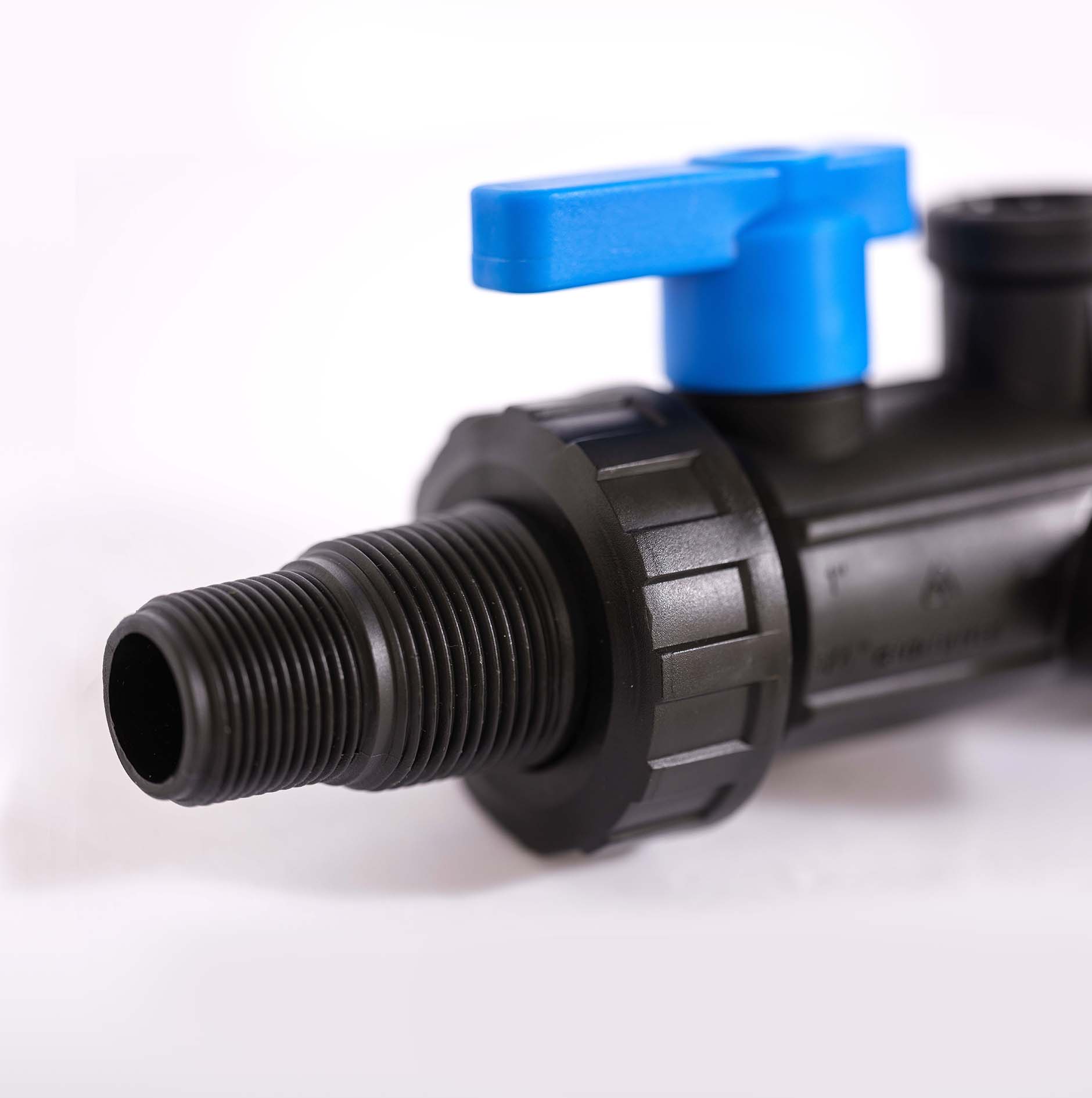 Multiconector con válvula ETERNIT